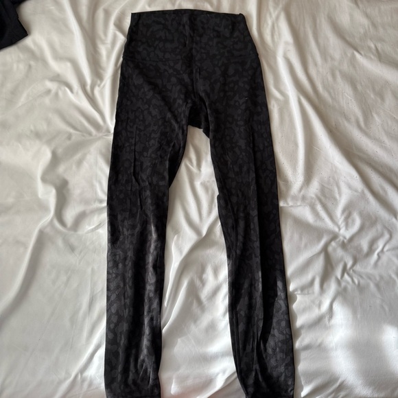 Lululemon Align High Rise 28” - Picture 3 of 5